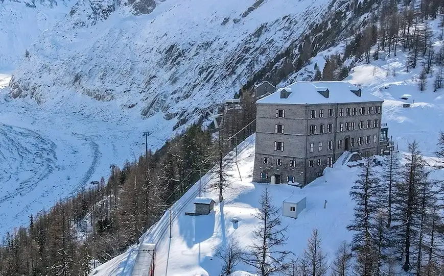 Refuge hotel restaurant du Montenvers